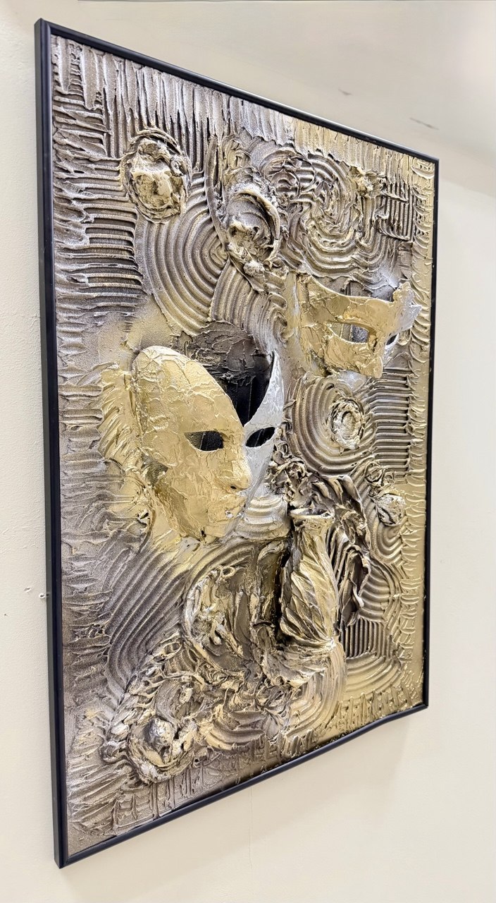 Слои Личности. Лицо под лицом. 