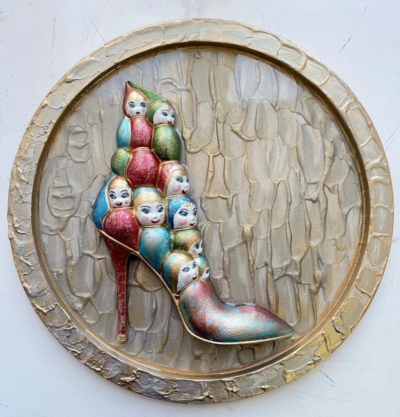 Глубина, спрятанная в форме 