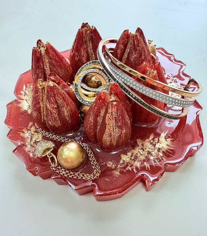 Подставка для украшений : Хранительница Весны 